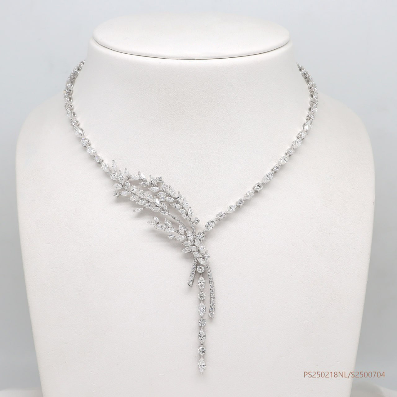 Kuor Srov Necklace